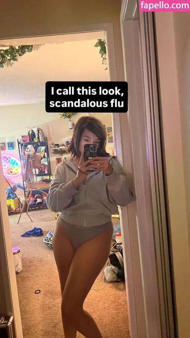 Yellowspoongirl Onlyfans Photo Gallery 