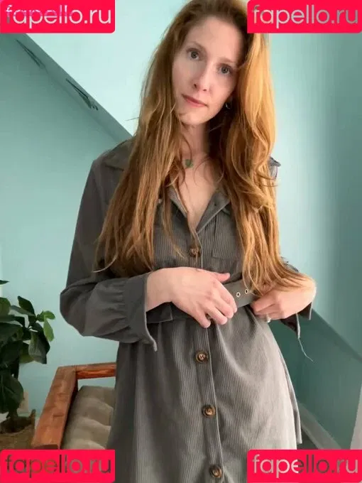 Emerson Bloom Onlyfans Photo Gallery 