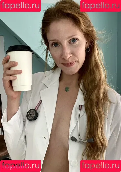 Emerson Bloom Onlyfans Photo Gallery 