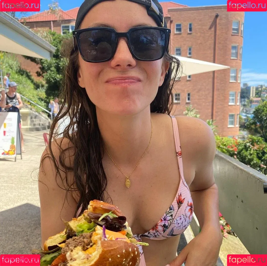 Amy Shark Onlyfans Photo Gallery 