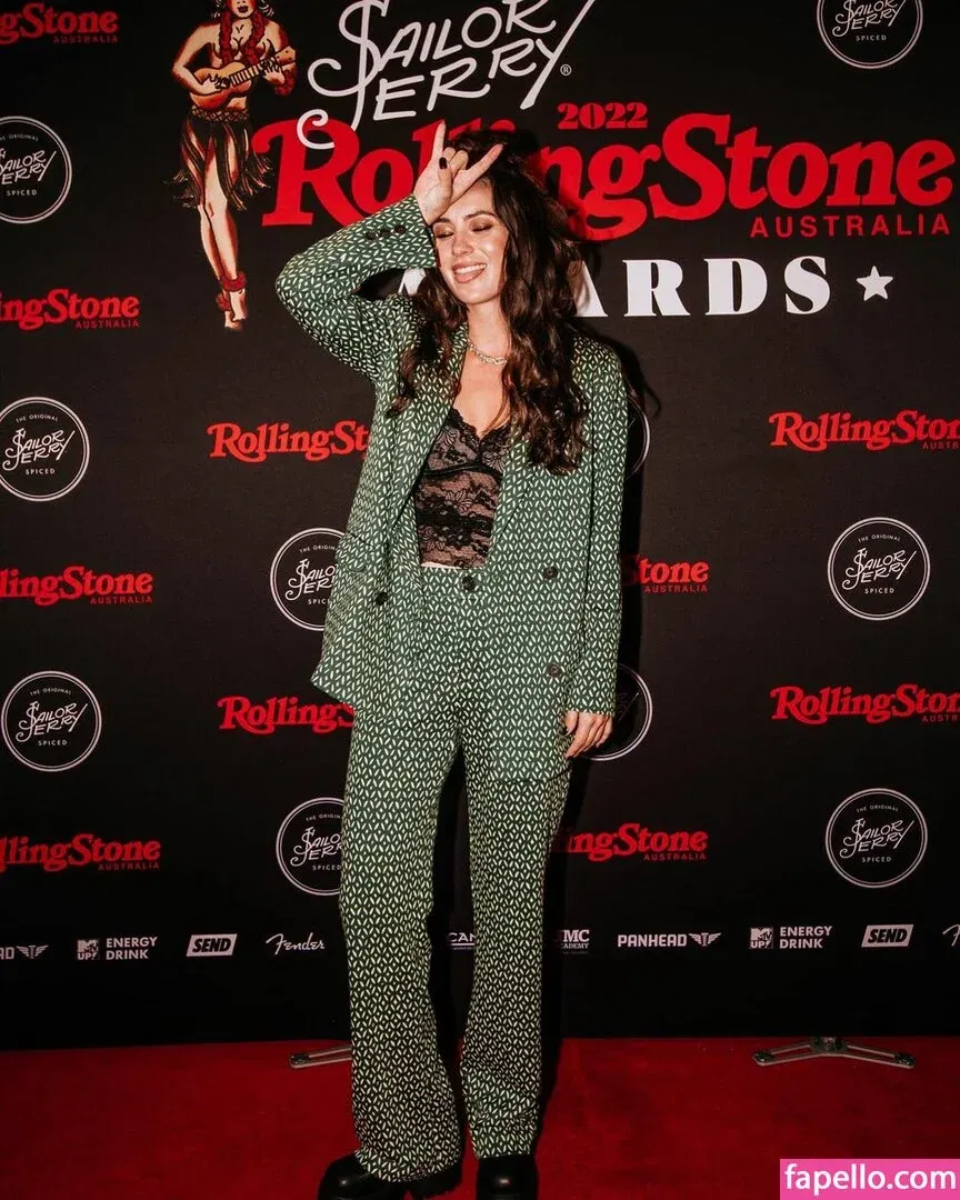 Amy Shark Onlyfans Photo Gallery 