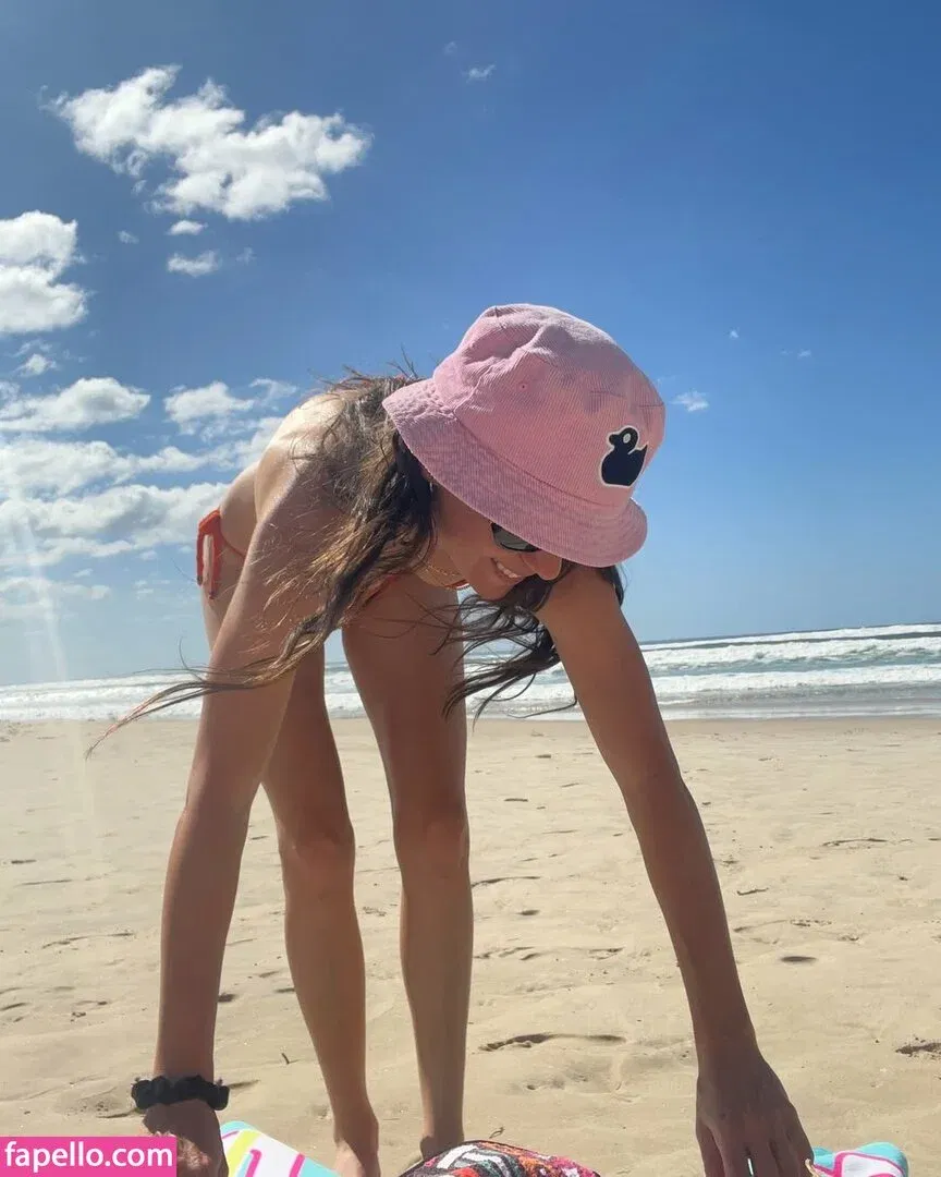 Amy Shark Onlyfans Photo Gallery 
