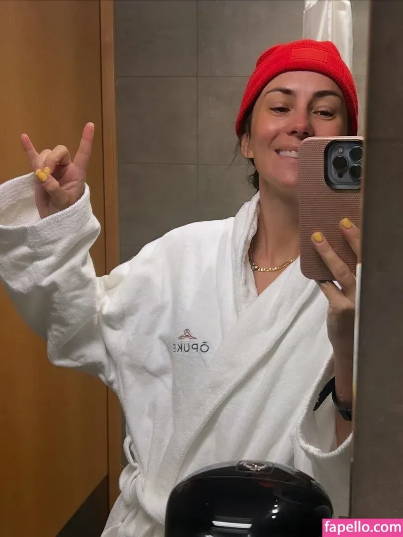 Amy Shark Onlyfans Photo Gallery 