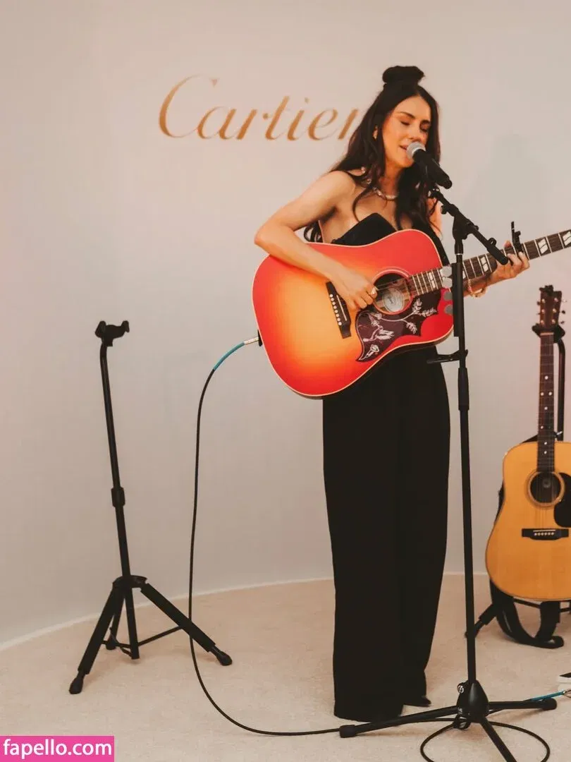 Amy Shark Onlyfans Photo Gallery 