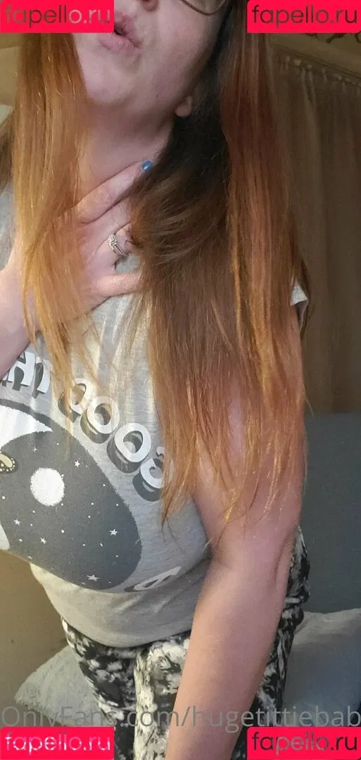 hugetittiebabexxxfree Onlyfans Photo Gallery 