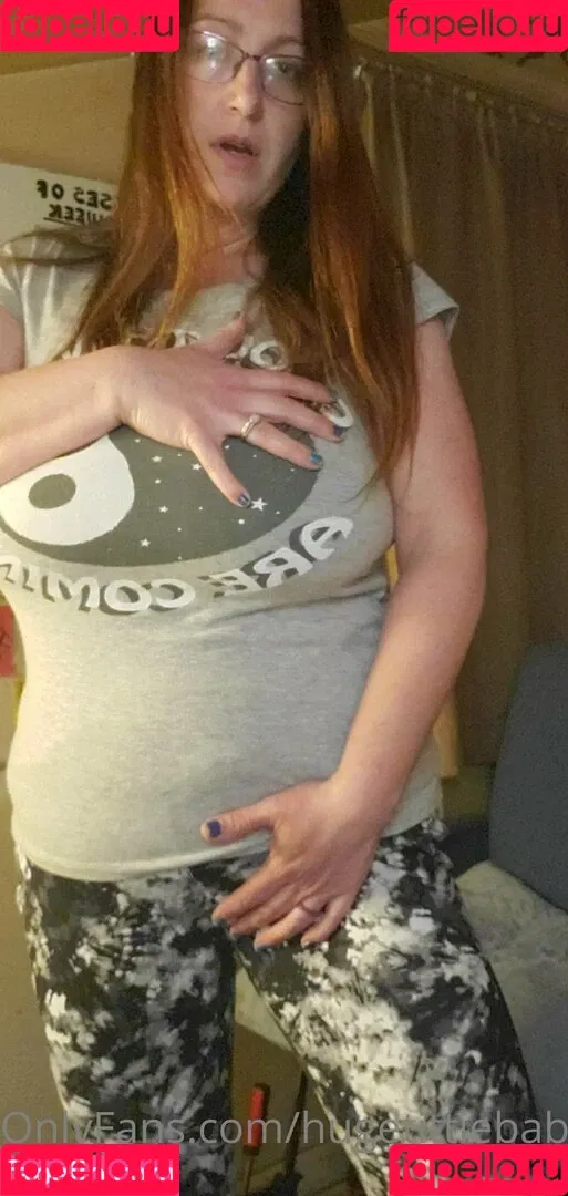 hugetittiebabexxxfree Onlyfans Photo Gallery 