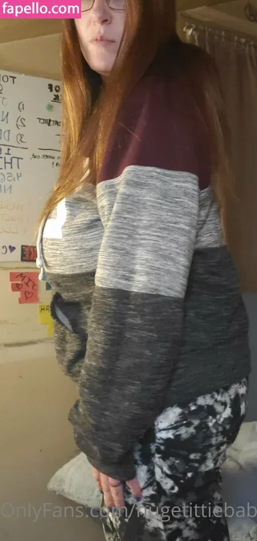 hugetittiebabexxxfree Onlyfans Photo Gallery 