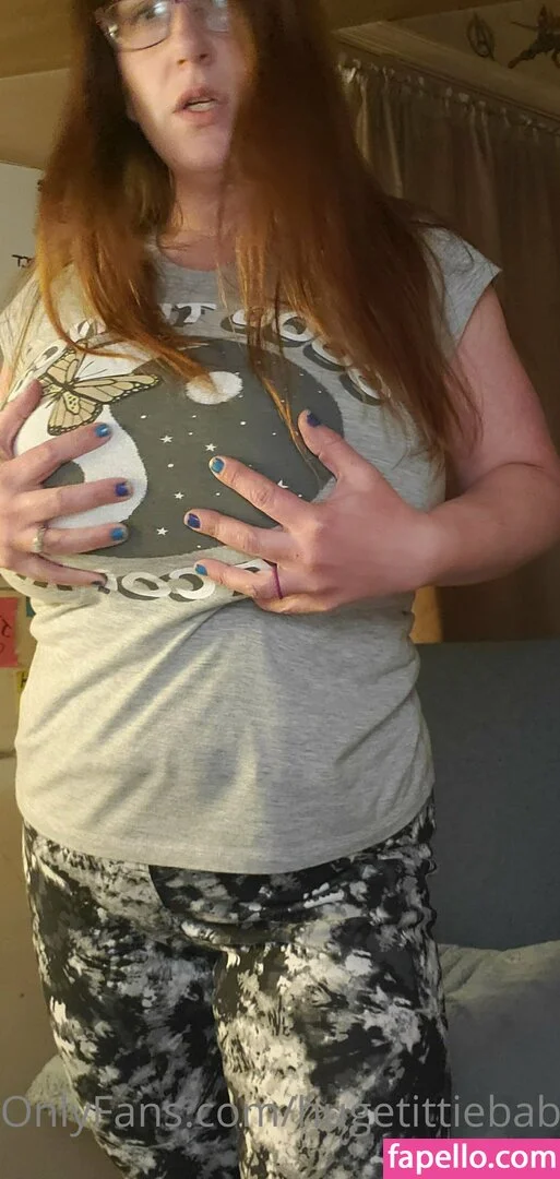 hugetittiebabexxxfree Onlyfans Photo Gallery 