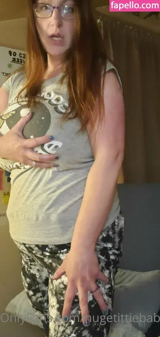 hugetittiebabexxxfree Onlyfans Photo Gallery 