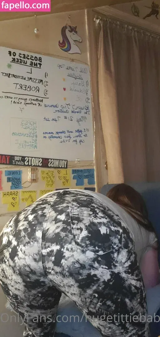 hugetittiebabexxxfree Onlyfans Photo Gallery 