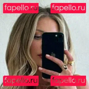 Gabby Epstein Onlyfans Photo Gallery 