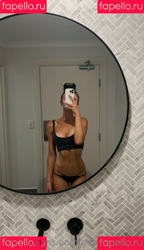 Gabby Epstein Onlyfans Photo Gallery 