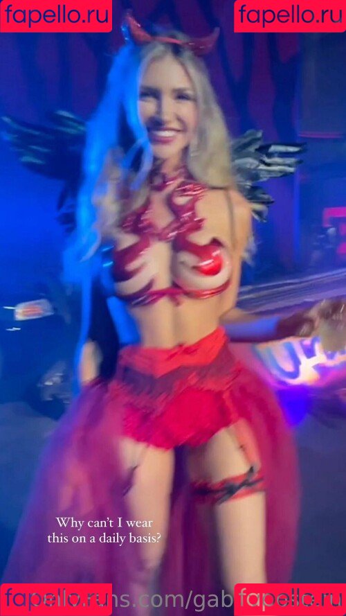 Gabby Epstein Onlyfans Photo Gallery 