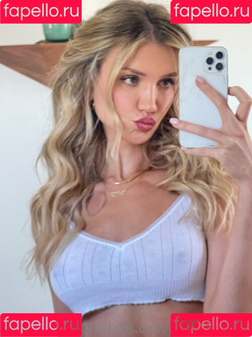 Gabby Epstein Onlyfans Photo Gallery 