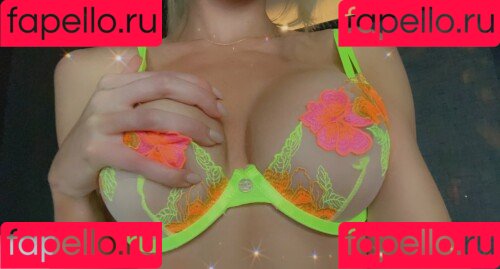 Gabby Epstein Onlyfans Photo Gallery 