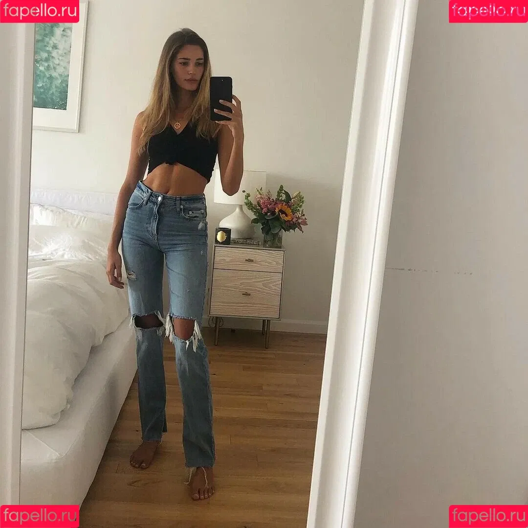 Noel Capri Berry Onlyfans Photo Gallery 