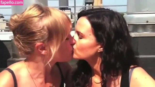 Carla Gugino Onlyfans Photo Gallery 