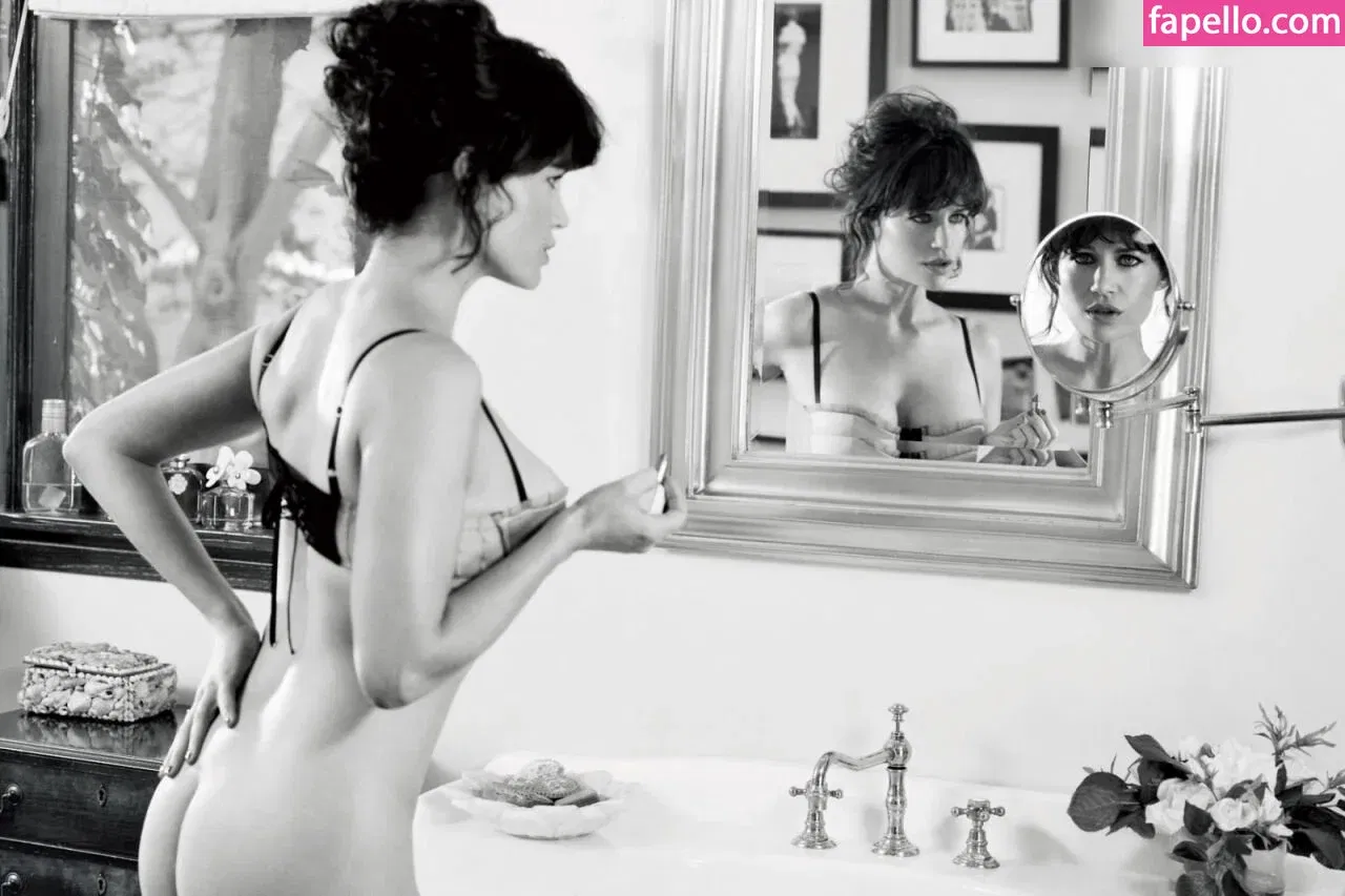 Carla Gugino Onlyfans Photo Gallery 