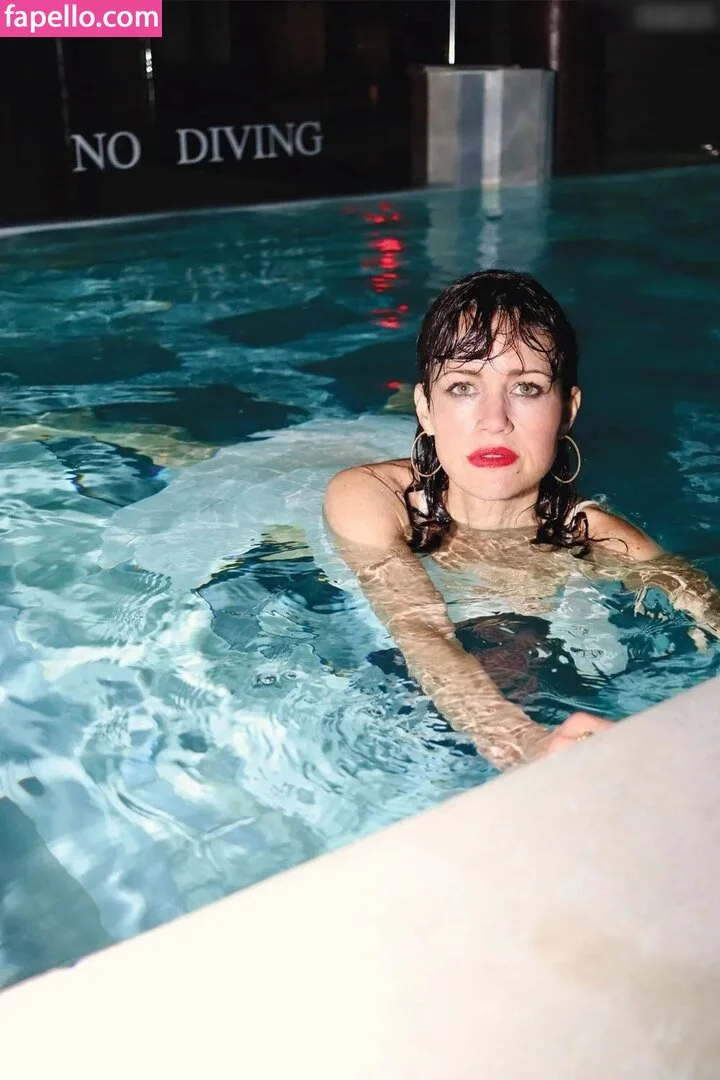 Carla Gugino Onlyfans Photo Gallery 