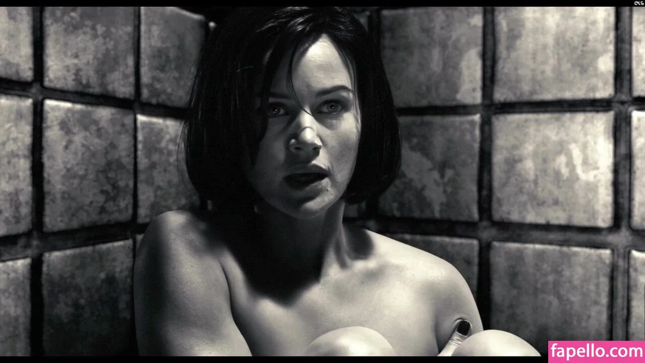 Carla Gugino Onlyfans Photo Gallery 