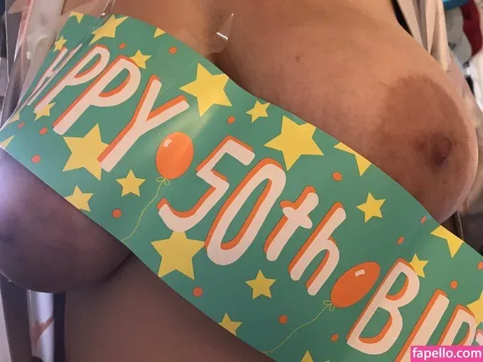 Bustylandlady02 Onlyfans Photo Gallery 