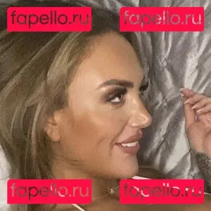 em96190 Onlyfans Photo Gallery 