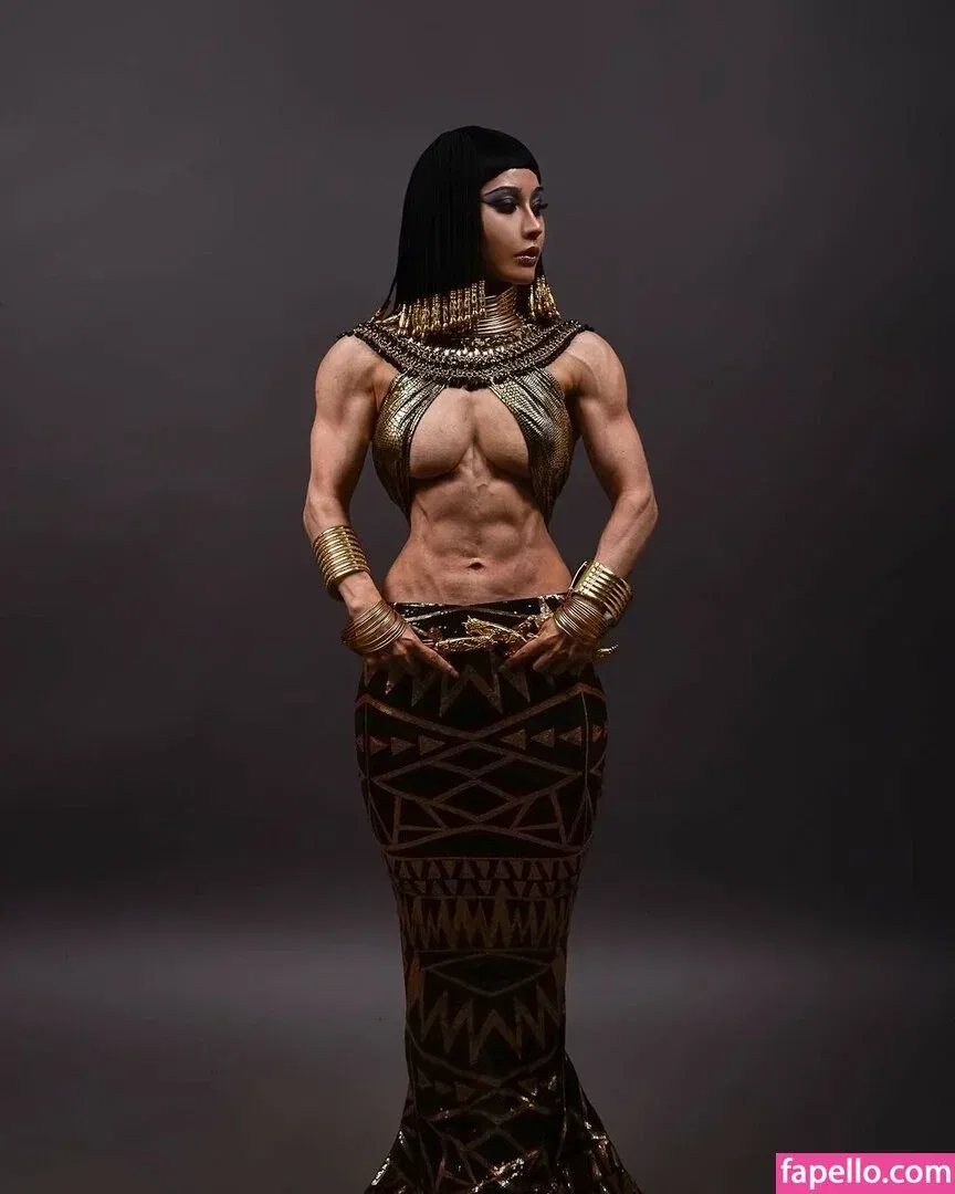 yona.z Onlyfans Photo Gallery 