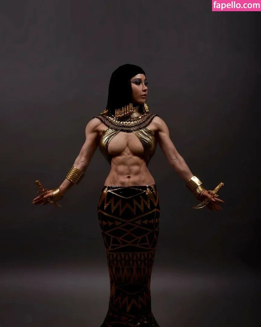 yona.z Onlyfans Photo Gallery 