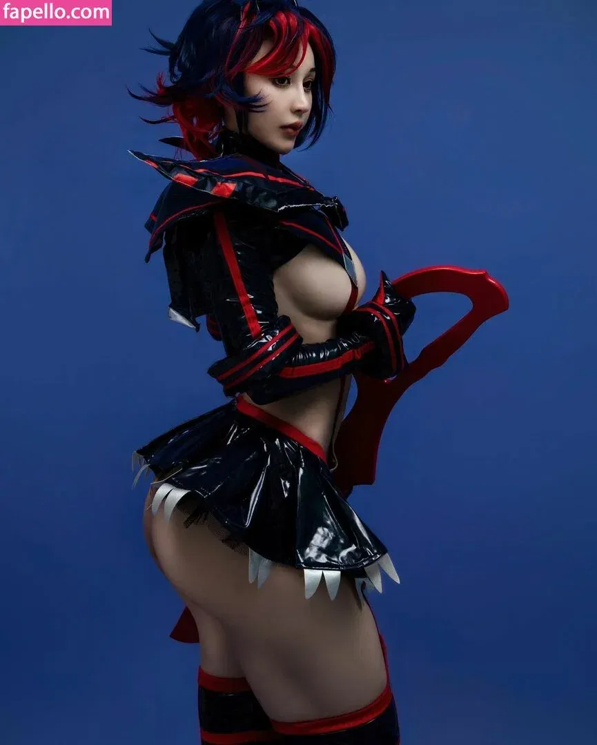 yona.z Onlyfans Photo Gallery 