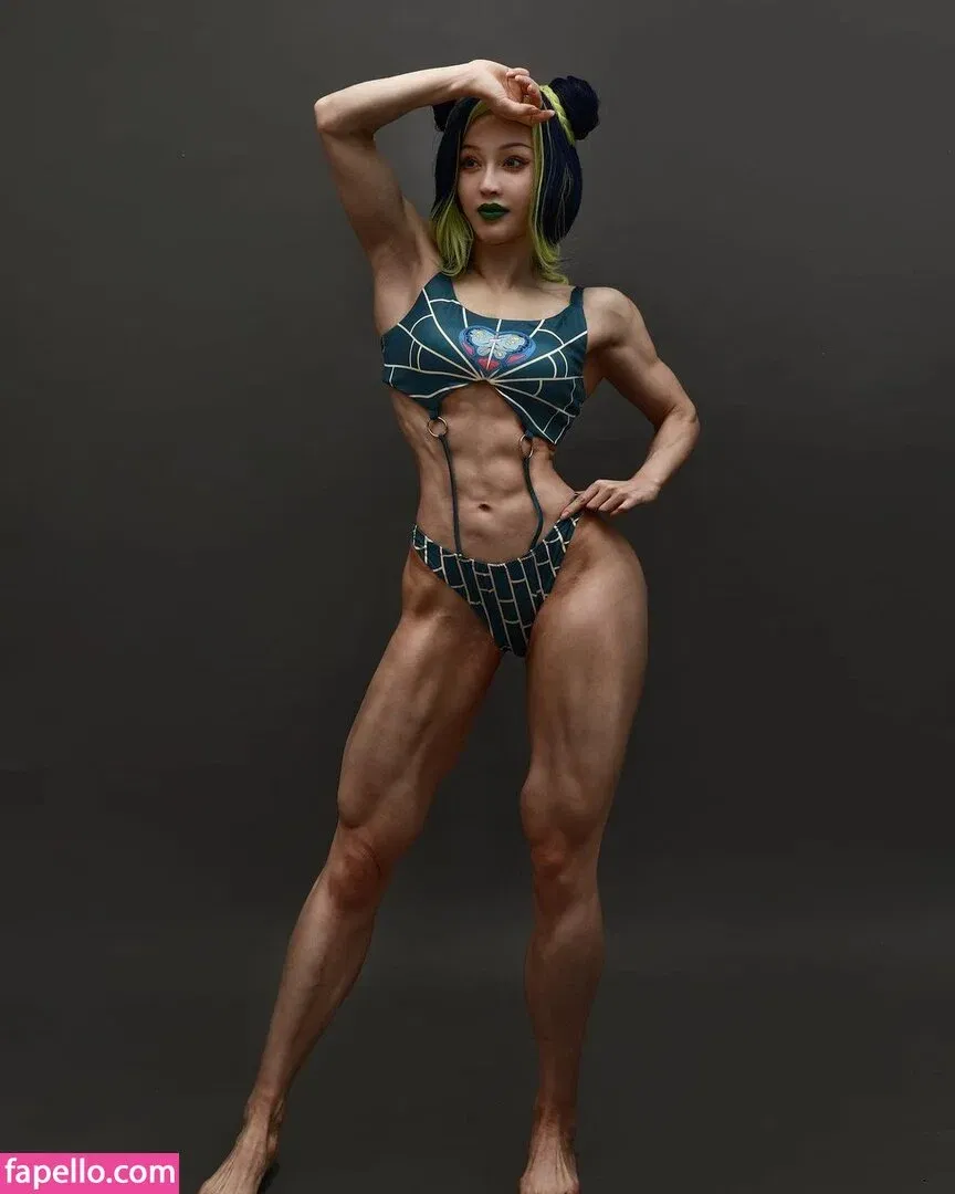 yona.z Onlyfans Photo Gallery 