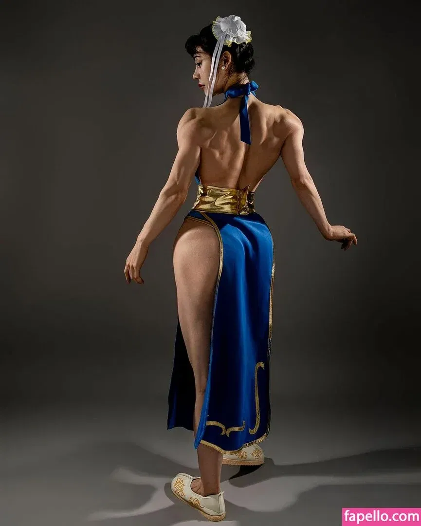 yona.z Onlyfans Photo Gallery 