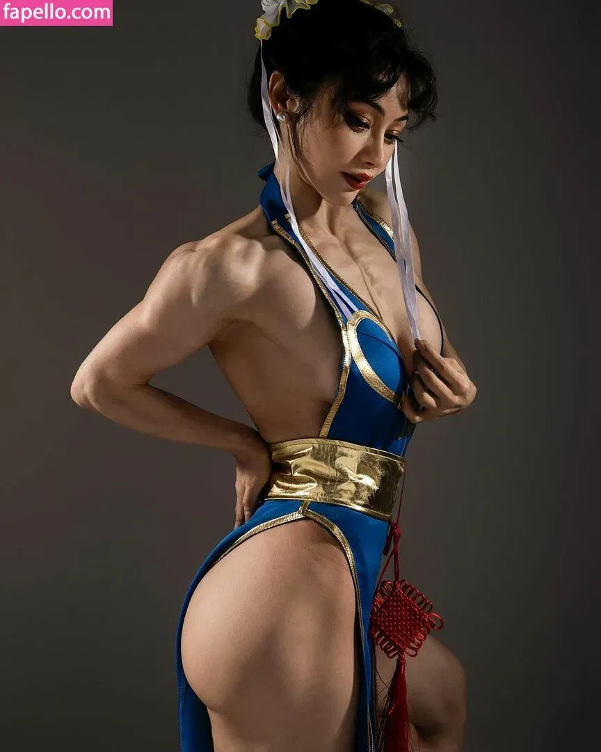 yona.z Onlyfans Photo Gallery 