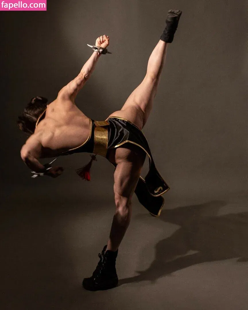 yona.z Onlyfans Photo Gallery 