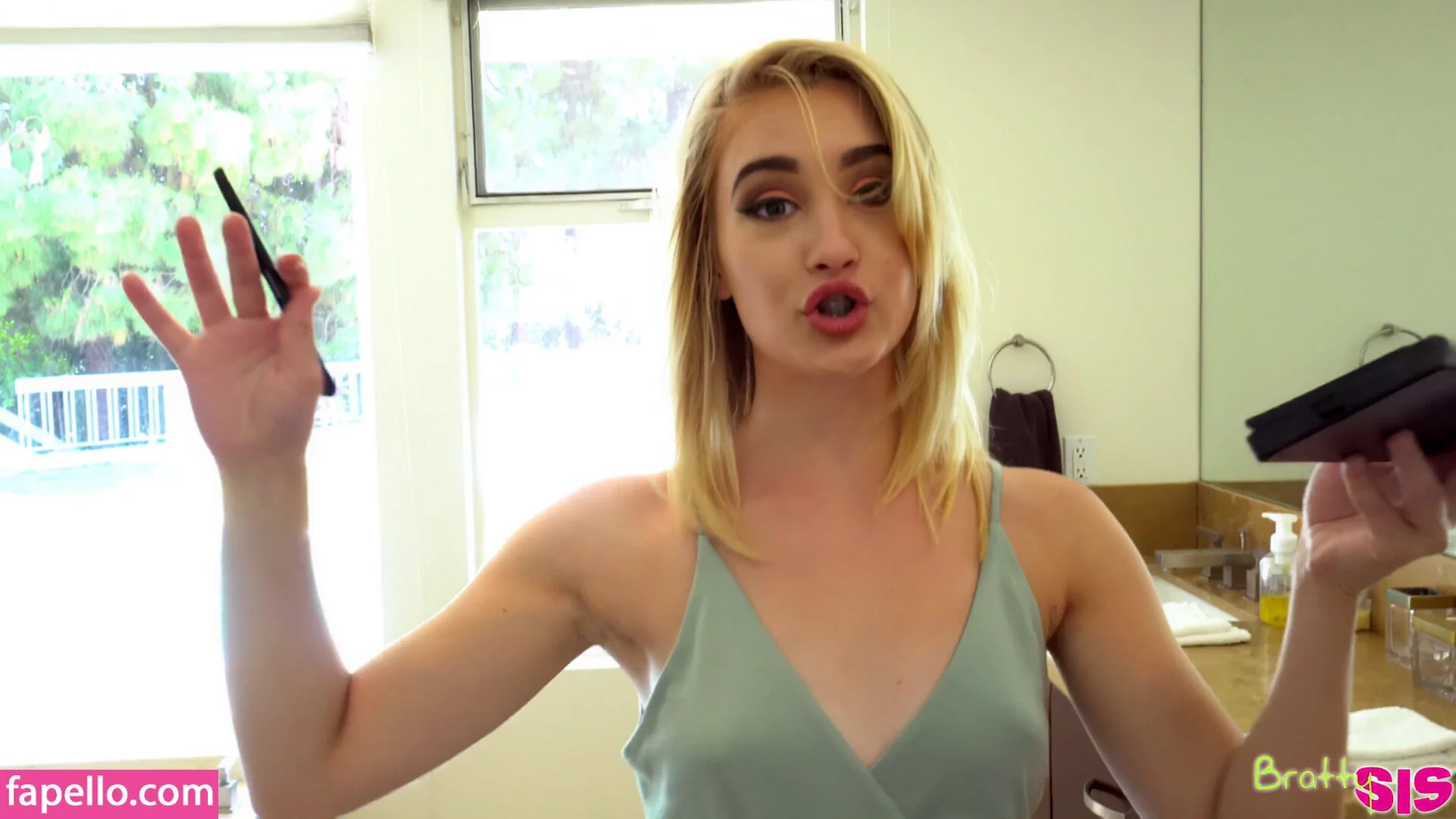 Anastasia Knight Onlyfans Photo Gallery 