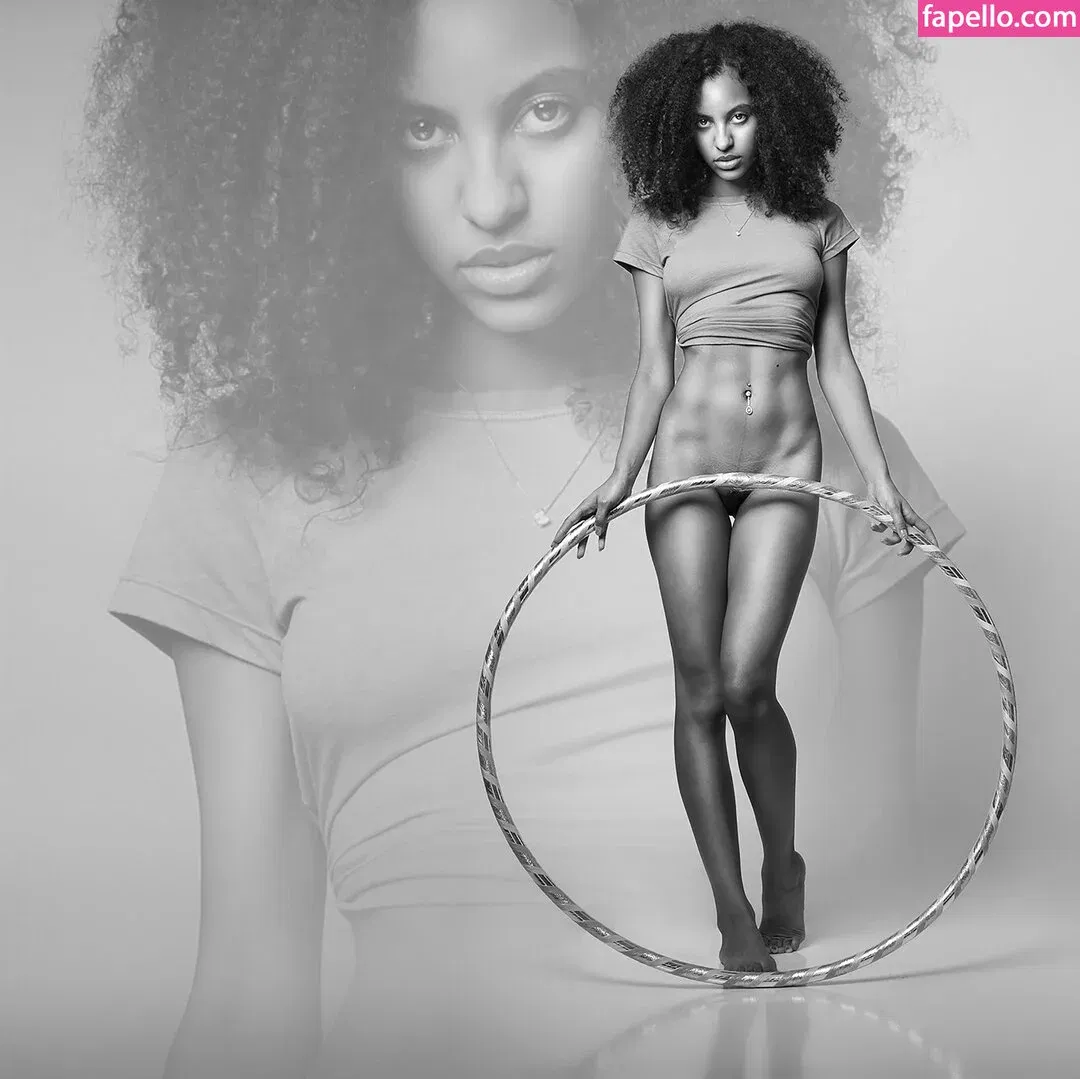 Dream_Viki Onlyfans Photo Gallery 