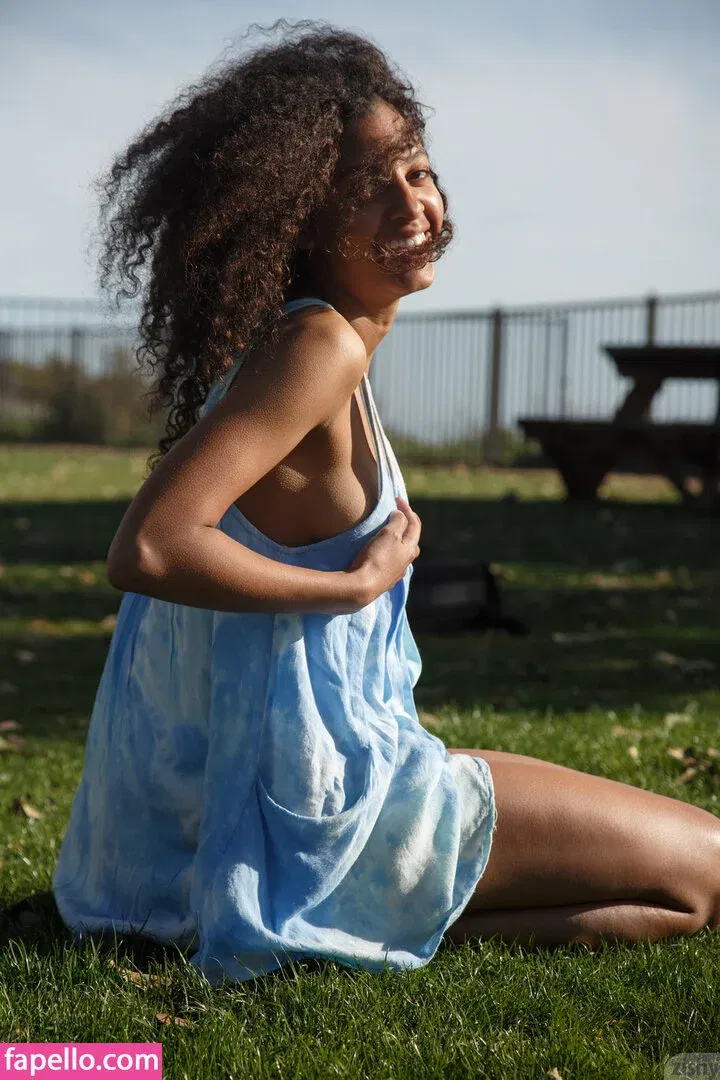 Dream_Viki Onlyfans Photo Gallery 