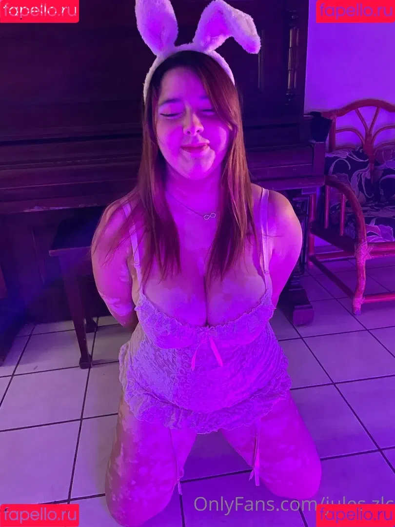 jules.zlc Onlyfans Photo Gallery 
