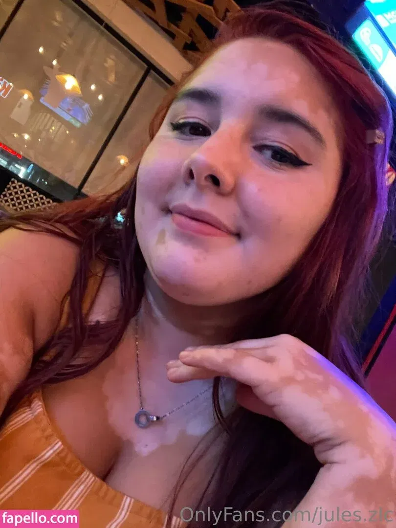 jules.zlc Onlyfans Photo Gallery 