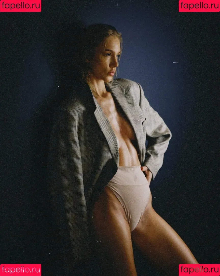 Sara Hardel Onlyfans Photo Gallery 