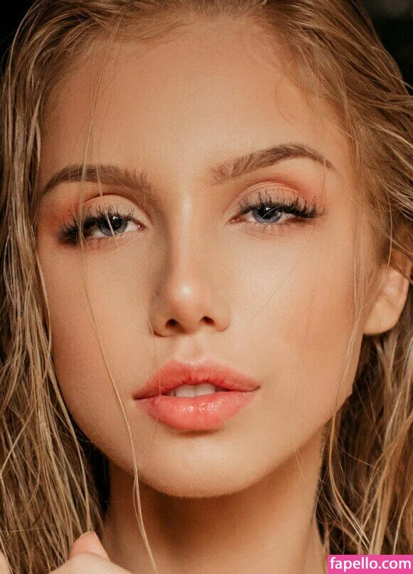 Sara Hardel Onlyfans Photo Gallery 