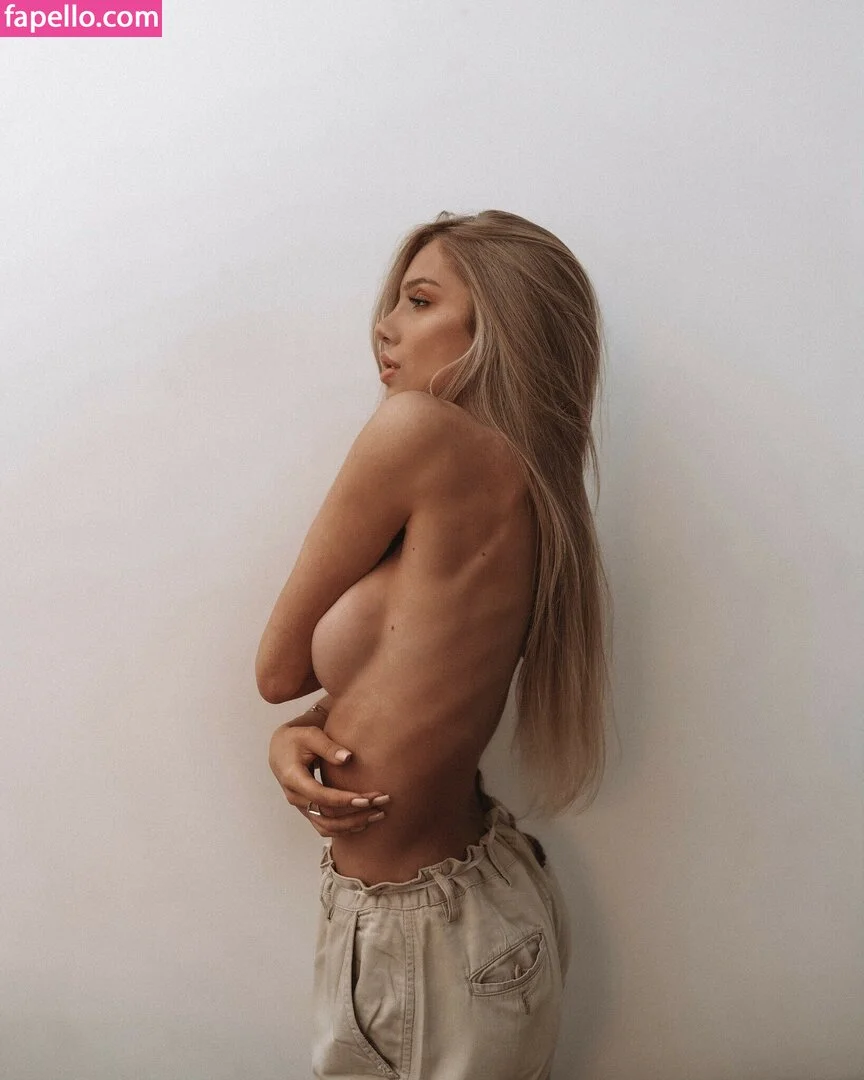 Sara Hardel Onlyfans Photo Gallery 