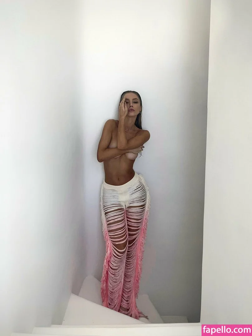 Sara Hardel Onlyfans Photo Gallery 