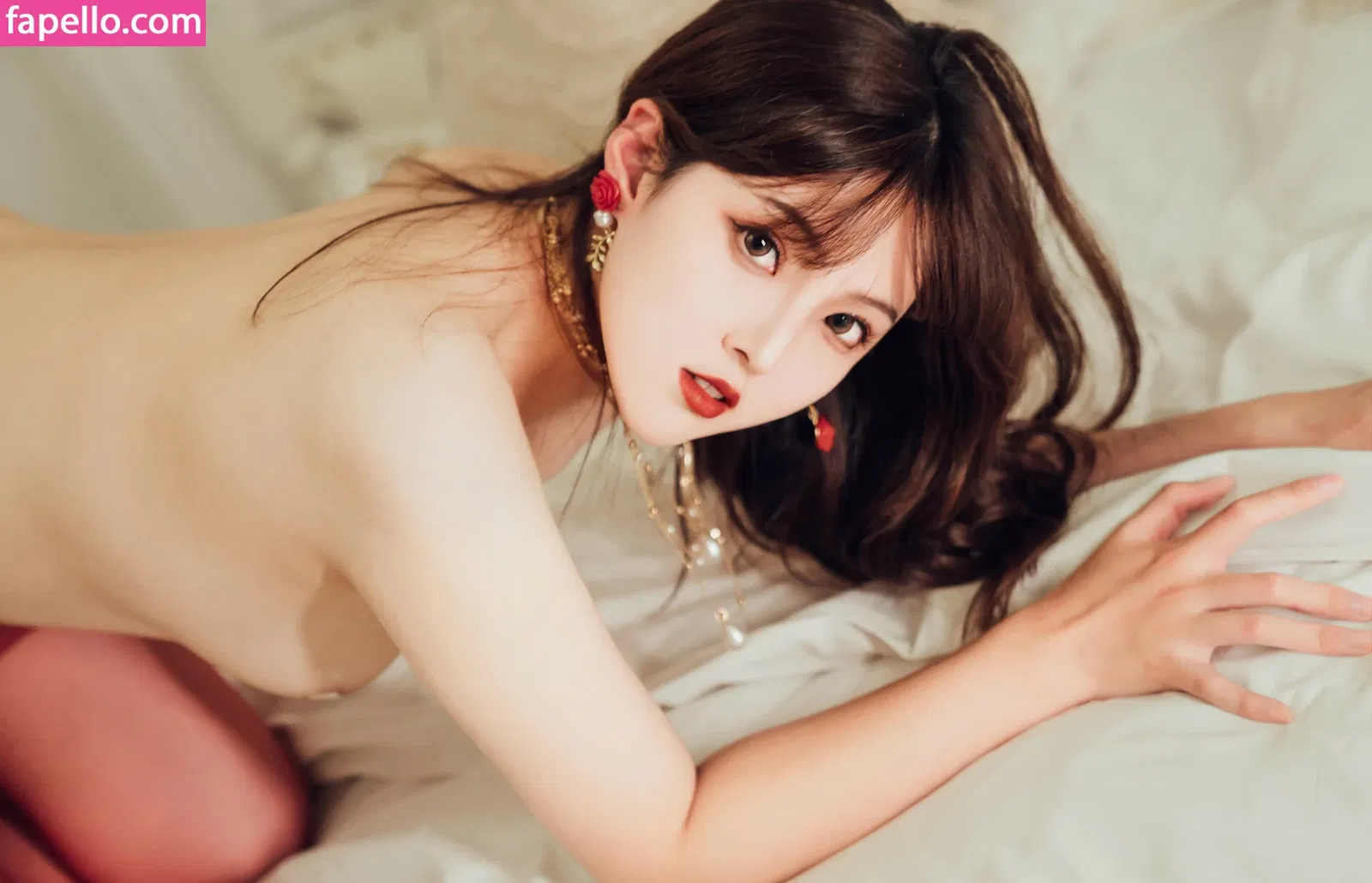 Natsuko233 Onlyfans Photo Gallery 