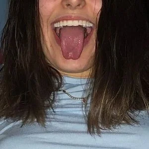 Alice Li Onlyfans Photo Gallery 