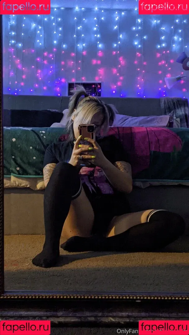 valkyrieskiss Onlyfans Photo Gallery 