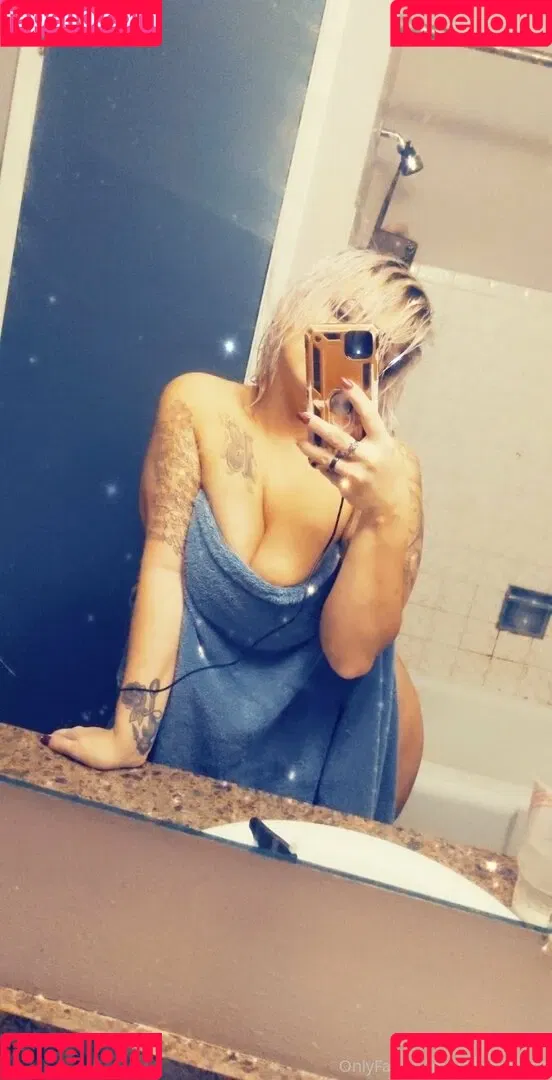 valkyrieskiss Onlyfans Photo Gallery 