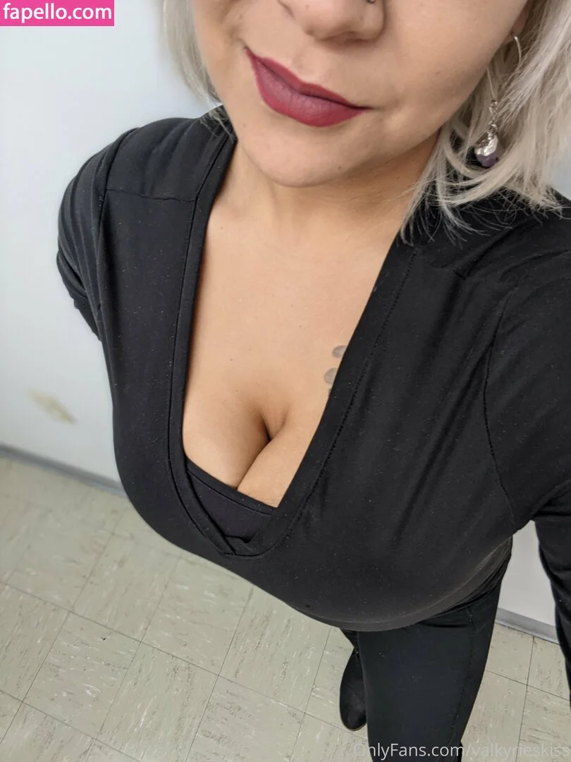 valkyrieskiss Onlyfans Photo Gallery 