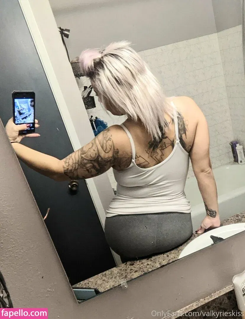 valkyrieskiss Onlyfans Photo Gallery 