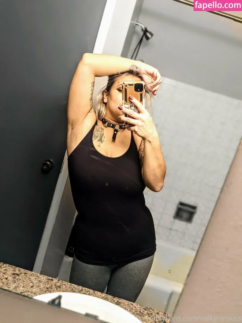 valkyrieskiss Onlyfans Photo Gallery 