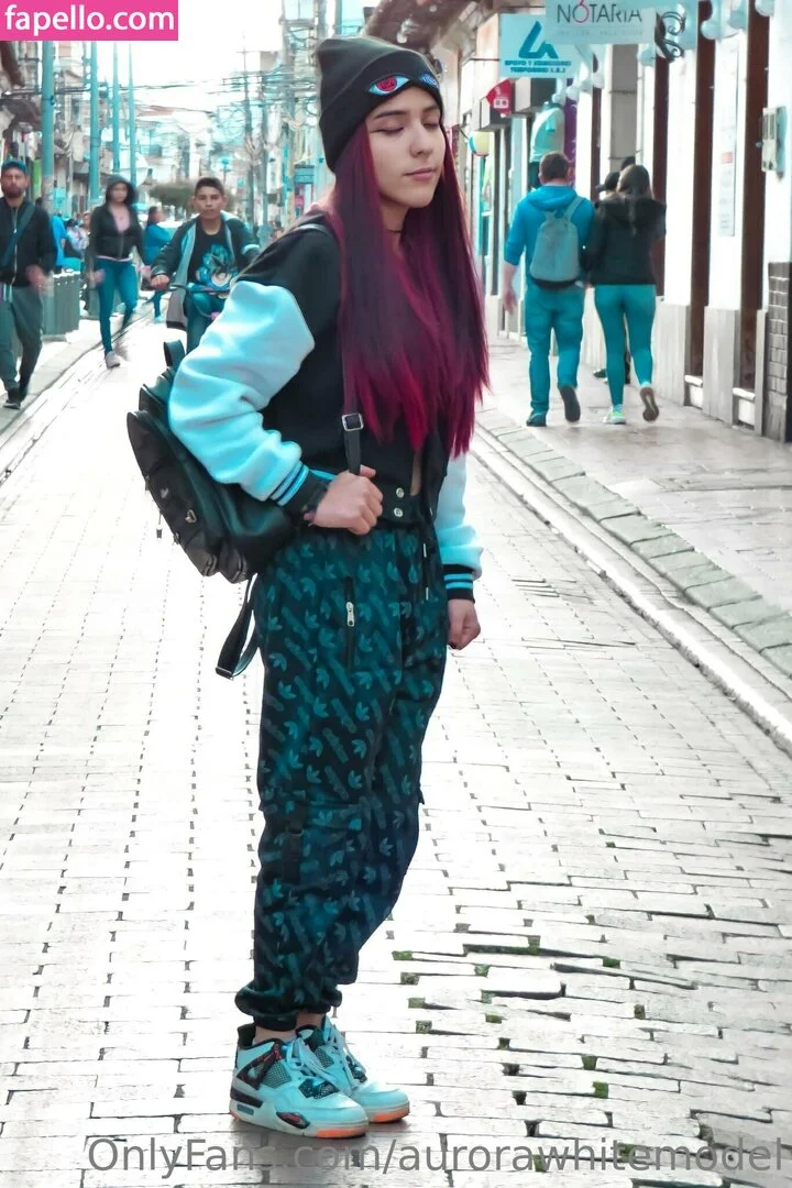 aurorawhitemodel Onlyfans Photo Gallery 